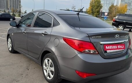 Hyundai Solaris II рестайлинг, 2014 год, 990 000 рублей, 4 фотография