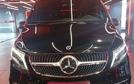 Mercedes-Benz V-Класс, 2021 год, 7 500 000 рублей, 5 фотография