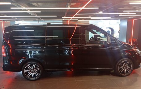 Mercedes-Benz V-Класс, 2021 год, 7 500 000 рублей, 11 фотография