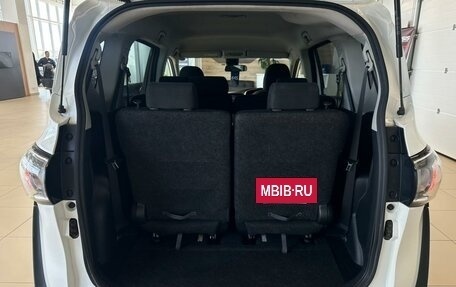 Toyota Sienta II, 2019 год, 1 569 000 рублей, 19 фотография