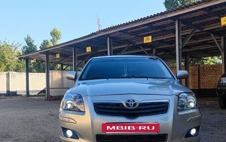 Toyota Avensis III рестайлинг, 2007 год, 800 000 рублей, 10 фотография