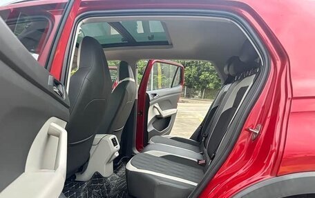 Volkswagen T-Cross I, 2021 год, 1 335 000 рублей, 13 фотография