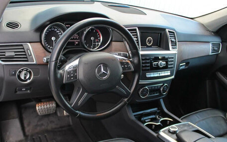 Mercedes-Benz M-Класс, 2012 год, 2 550 000 рублей, 6 фотография