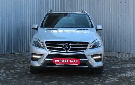 Mercedes-Benz M-Класс, 2012 год, 2 550 000 рублей, 4 фотография