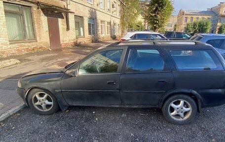 Opel Vectra B рестайлинг, 1998 год, 185 000 рублей, 2 фотография