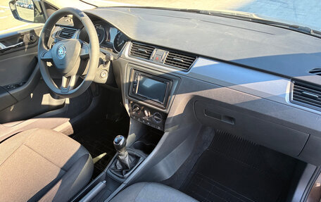 Skoda Rapid I, 2019 год, 1 300 000 рублей, 13 фотография