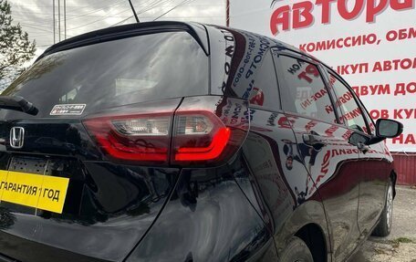 Honda Fit, 2021 год, 1 420 000 рублей, 9 фотография