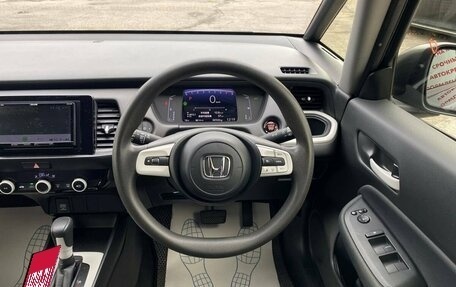 Honda Fit, 2021 год, 1 420 000 рублей, 27 фотография