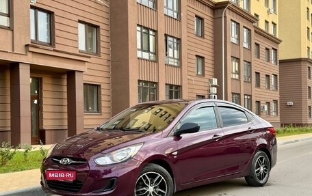 Hyundai Solaris II рестайлинг, 2011 год, 795 000 рублей, 1 фотография