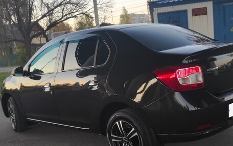 Renault Logan II, 2016 год, 850 000 рублей, 3 фотография