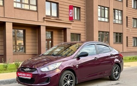 Hyundai Solaris II рестайлинг, 2011 год, 795 000 рублей, 3 фотография