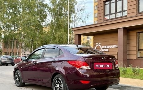 Hyundai Solaris II рестайлинг, 2011 год, 795 000 рублей, 11 фотография