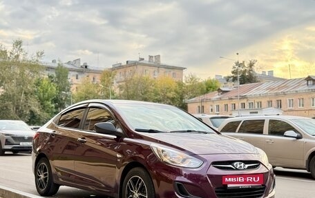Hyundai Solaris II рестайлинг, 2011 год, 795 000 рублей, 5 фотография