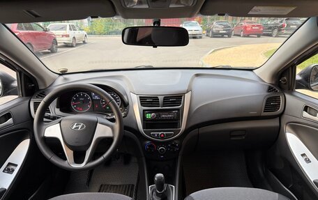 Hyundai Solaris II рестайлинг, 2011 год, 795 000 рублей, 17 фотография