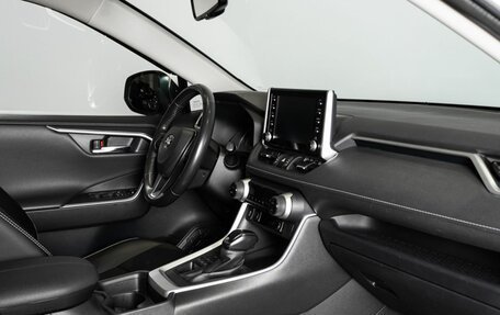 Toyota RAV4, 2022 год, 3 777 777 рублей, 4 фотография