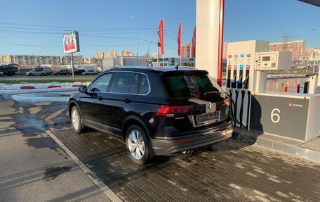 Volkswagen Tiguan II, 2020 год, 4 050 000 рублей, 5 фотография