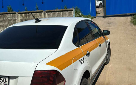 Volkswagen Polo VI (EU Market), 2019 год, 700 000 рублей, 4 фотография