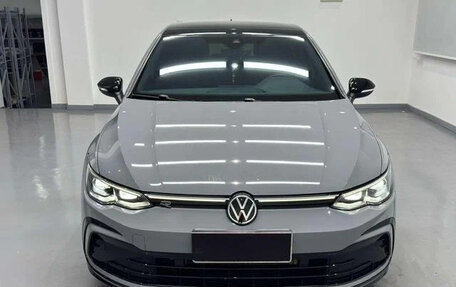Volkswagen Golf VIII, 2022 год, 1 400 500 рублей, 2 фотография