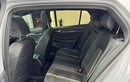 Volkswagen Golf VIII, 2022 год, 1 400 500 рублей, 10 фотография