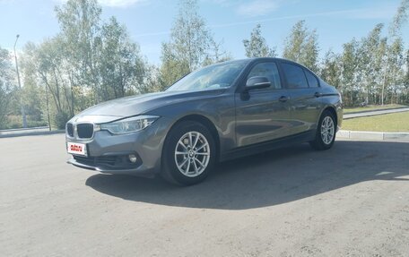 BMW 3 серия, 2017 год, 1 990 000 рублей, 8 фотография