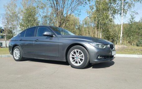 BMW 3 серия, 2017 год, 1 990 000 рублей, 9 фотография