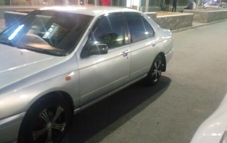 Nissan Bluebird XI, 2000 год, 300 000 рублей, 3 фотография