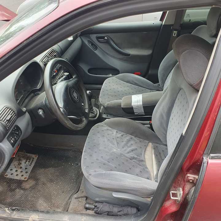 SEAT Toledo II, 1999 год, 130 000 рублей, 3 фотография