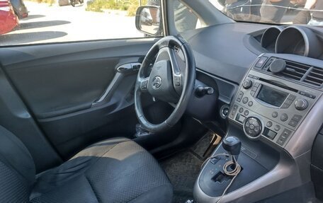 Toyota Verso I, 2010 год, 920 000 рублей, 15 фотография