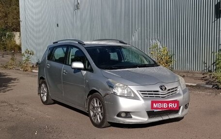 Toyota Verso I, 2010 год, 920 000 рублей, 5 фотография