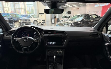 Volkswagen Tiguan II, 2018 год, 2 890 000 рублей, 8 фотография