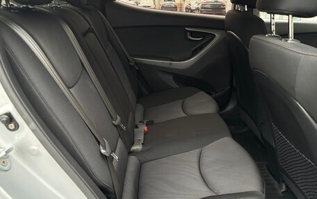 Hyundai Elantra V, 2015 год, 1 170 000 рублей, 12 фотография
