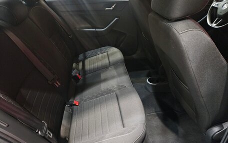 Skoda Rapid I, 2017 год, 1 145 000 рублей, 13 фотография