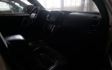 Toyota Land Cruiser 200, 2013 год, 2 500 000 рублей, 4 фотография