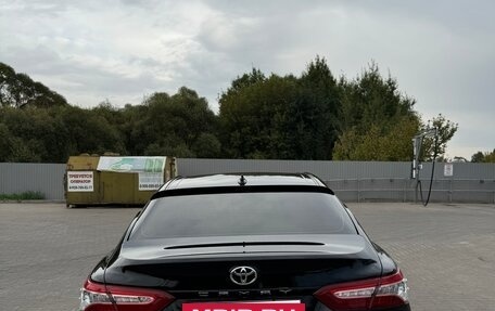 Toyota Camry, 2020 год, 2 900 000 рублей, 4 фотография