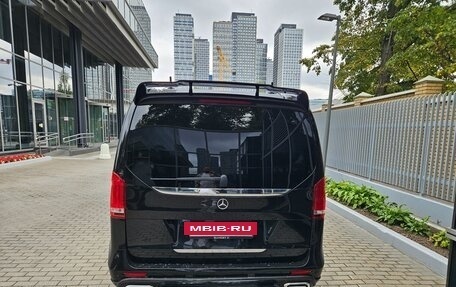 Mercedes-Benz V-Класс, 2023 год, 22 000 000 рублей, 10 фотография