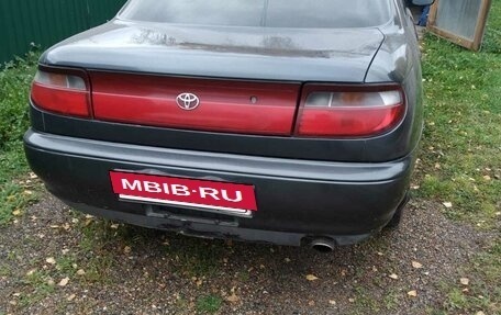 Toyota Carina, 1993 год, 130 000 рублей, 2 фотография