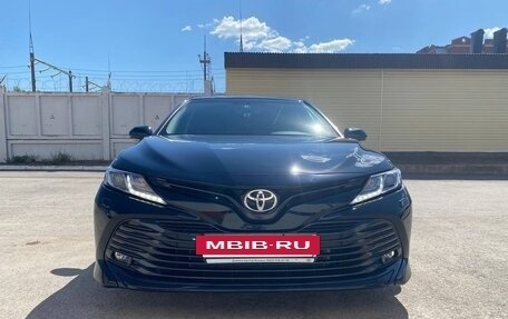 Toyota Camry, 2020 год, 3 000 000 рублей, 9 фотография