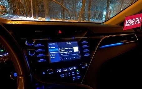 Toyota Camry, 2020 год, 3 000 000 рублей, 18 фотография