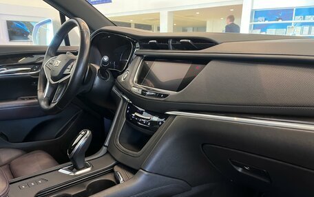 Cadillac XT5 I рестайлинг, 2016 год, 2 345 000 рублей, 12 фотография