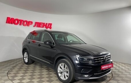 Volkswagen Tiguan II, 2017 год, 2 486 000 рублей, 3 фотография