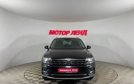 Volkswagen Tiguan II, 2017 год, 2 486 000 рублей, 2 фотография