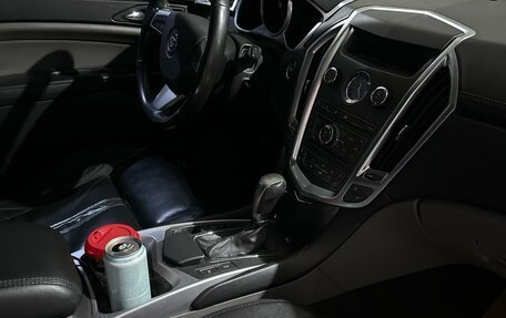 Cadillac SRX II рестайлинг, 2010 год, 697 000 рублей, 1 фотография