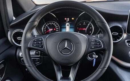 Mercedes-Benz V-Класс, 2023 год, 14 990 000 рублей, 19 фотография