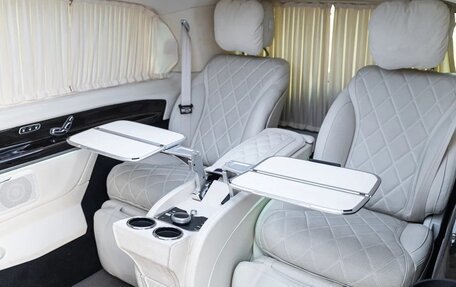 Mercedes-Benz V-Класс, 2023 год, 14 990 000 рублей, 34 фотография