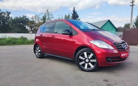 Mercedes-Benz A-Класс, 2012 год, 1 500 000 рублей, 1 фотография