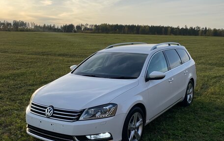 Volkswagen Passat B7, 2011 год, 1 020 000 рублей, 1 фотография