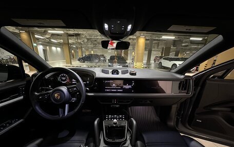 Porsche Cayenne III, 2023 год, 16 500 000 рублей, 11 фотография