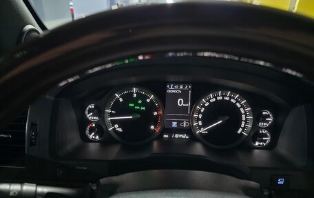 Toyota Land Cruiser 200, 2020 год, 8 200 000 рублей, 11 фотография