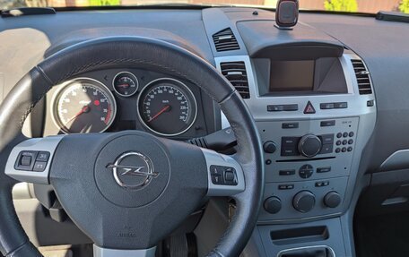 Opel Zafira B, 2013 год, 950 000 рублей, 4 фотография