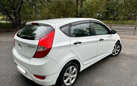 Hyundai Solaris II рестайлинг, 2013 год, 810 000 рублей, 4 фотография